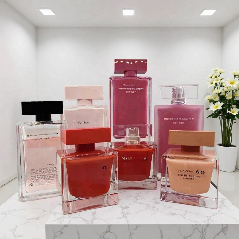 ขายดี Nasisu For her Ladies Perfume Black Bottle Pink Musk Ladies Perfume
