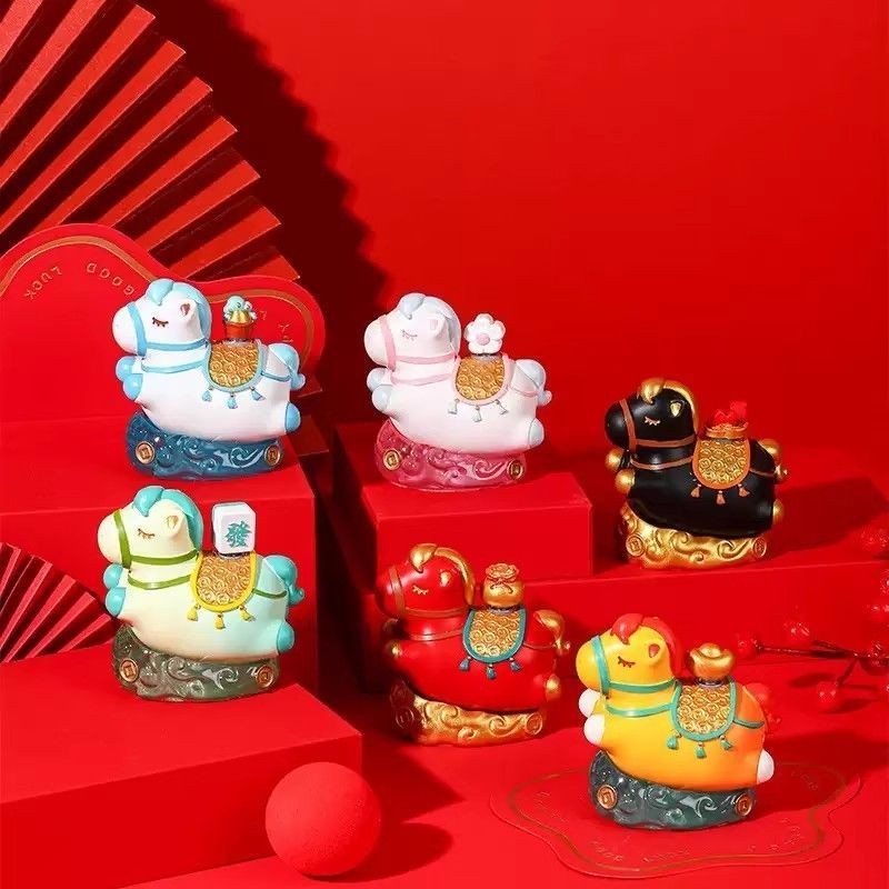 Fu Ma Linmen 2026 ปีมาสคอตม้าทันที Rich เครื่องประดับโต๊ะทํางานตกแต่งรถ Benming ปีของขวัญ❈Z11.21