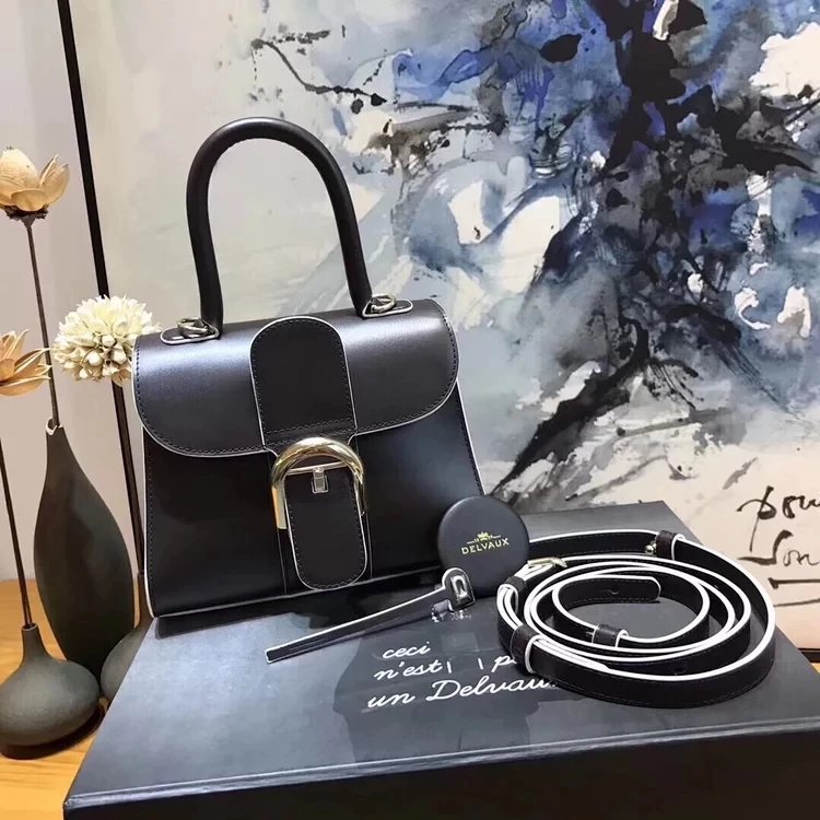 Delvaux Royal Belgium กระเป๋ามินเนอร์เชอร์แบบ flap multi-layer สำหรับผู้หญิง พร้อมสายสะพายและถือได้