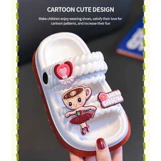 [พร้อมส่งในไทย] รองเท้าทะเลเด็กผู้หญิง คาร์ตูนน่ารัก พื้นไม่ลื่น ใส่สบาย สำหรับเด็ก