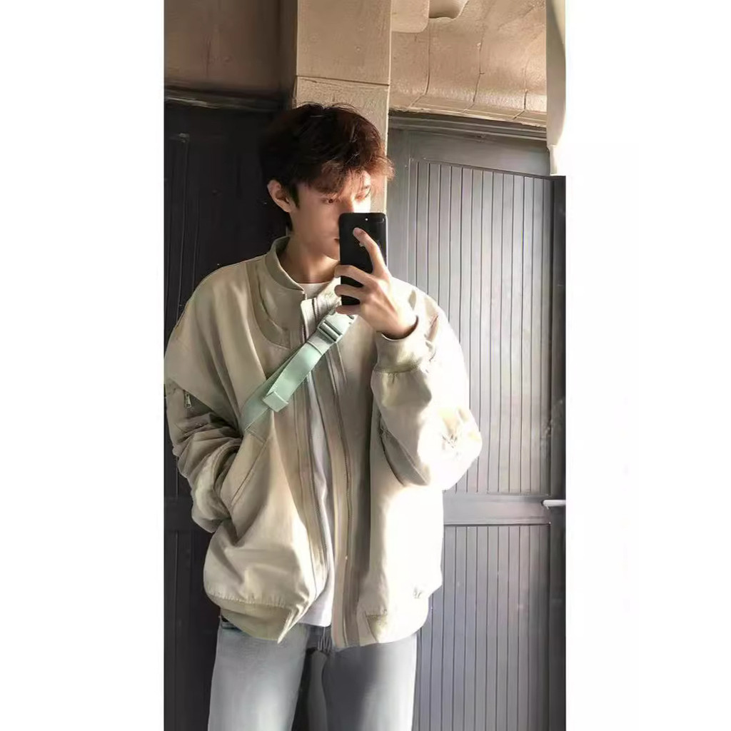 ma1飞行员夹克垫肩短款外套男潮流春秋款工装潮牌美式高街棒球服ma1 Bomber Jacket Shoulder Pad Short Jacket for Men20251226