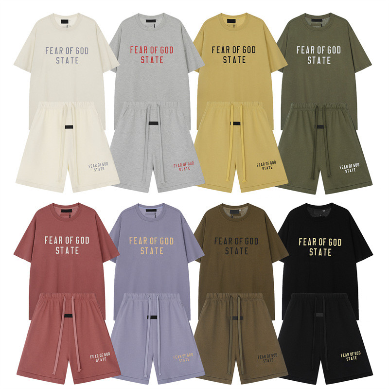 รองเท้าแตะแฟชันใหม่สบาย และเสื้อยืดแขนสั้นชุดรัดรูปสำหรับผู้ชาย