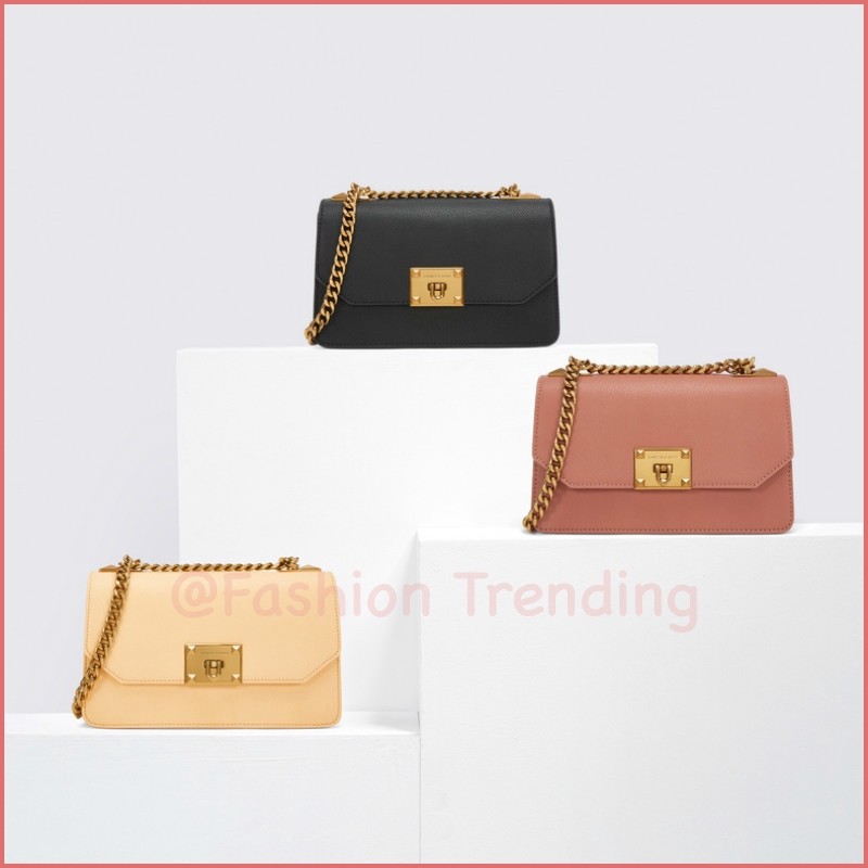 FRT C2K 2020 ฤดูใบไม้ผลิใหม่ CK2-80780640 กระเป๋าสี่เหลี่ยมเล็กล็อคหนังนูนไหล่ Messenger Slingbag