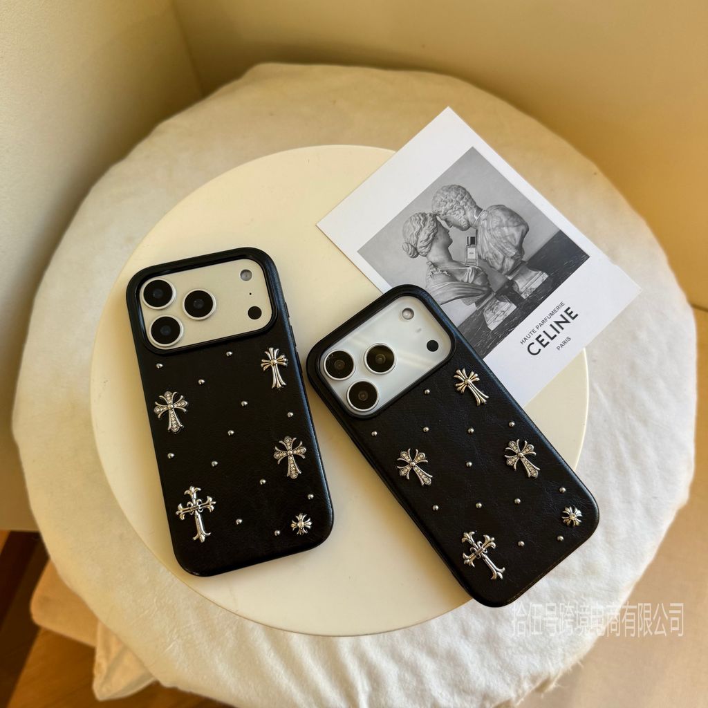 เหมาะสําหรับ ไอโฟน 17 มือโปร สูงสุด, 16มือโปร, 15, 14 หนังสีดําสามมิติข้ามลูกปัดแต่งเคสโทรศัพท์, ป้องกันการหล่น, ส่วนบุคคล, เย็น