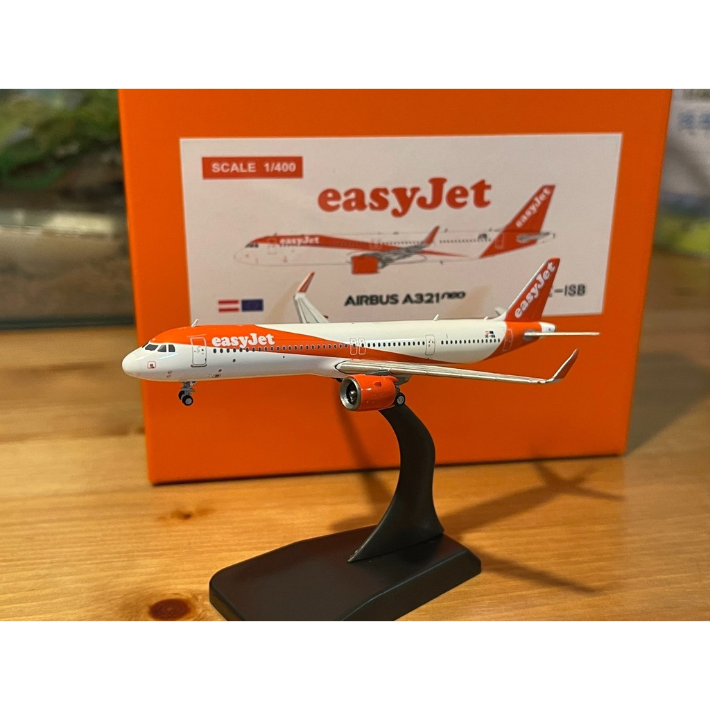 1/400 Airbus a321-neo easyjet Air Box Full