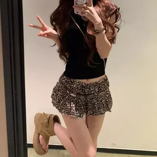 พร้อมส่ง กระโปรงสั้น ลายเสือดาว มีซับใน กระโปรงมินิ Skirt เอวสูงทรงเอ จับแมทซ์ได้ง่าย สไตล์เกาหลี สุดเซ็กซี่m