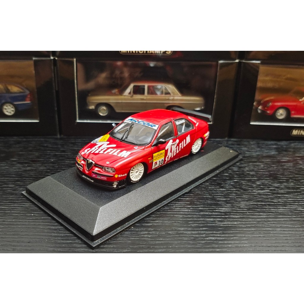 Minichamps Mini Cut 1/43 รุ่น Alpha Romeo 156 Racing Out of Print Rare Display Cover One Corner Crac