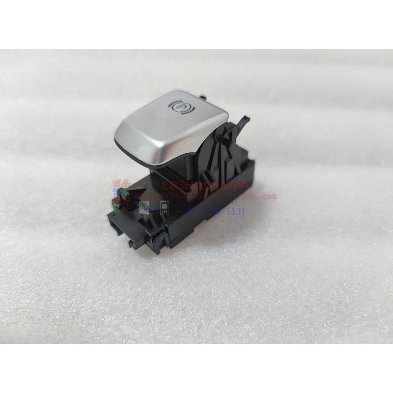 1 PC สําหรับ Mercedes Benz c180c200c260c300glc200glc260glc300 สวิทช์เบรกมืออิเล็กทรอนิกส์ Park P ปุ่