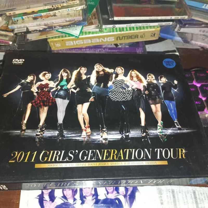 GIRLS GENERATION 2011 GIRLS GENERATION TOUR 2 Disc Concert เวอร์ชั่นเกาหลีพร้อมอัลบั้มรูป y