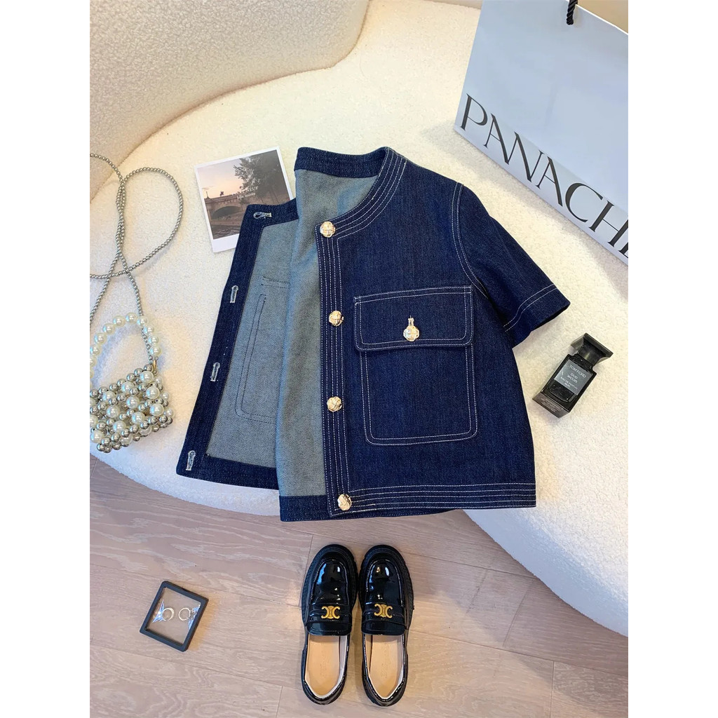 XUWENHUAN ขายร้อนสินค้าใหม่ Retro Chanel สไตล์ Denim แจ็คเก็ตแขนสั้นผู้หญิง 2025 ฤดูร้อนสไตล์ใหม่ Cl