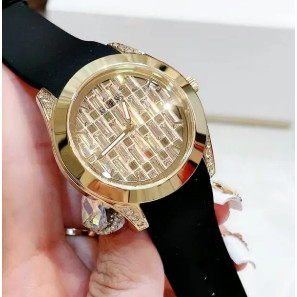 นาฬิกาผู้หญิง - เทปยางสไตล์ GW0109L1 GW0109L2 W1059L1 W1059L2 W1059L3 W1059L4 W1065L1 39 mm