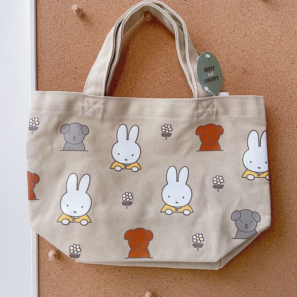 กระเป๋าถือ Miffy สไตล์คาวาอี้ ดีไซน์น่ารักจากญี่ปุ่น ใช้ได้ทุกโอกาส ขนาดพอดีมือ