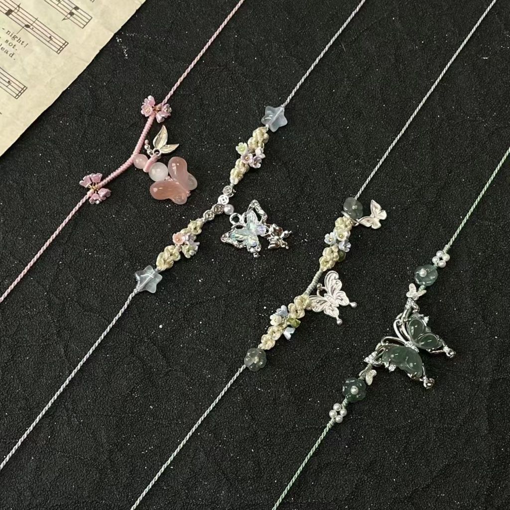 .  简dieshi红书项链透小莲花约外出版者手工夜锁骨链"ชุดผีเสื้อ"เล็กๆน้อยๆหนังสือสีแดงระเบิดสร้อยคอน้ําแข็งผ่านขนาดเล็ก sgh