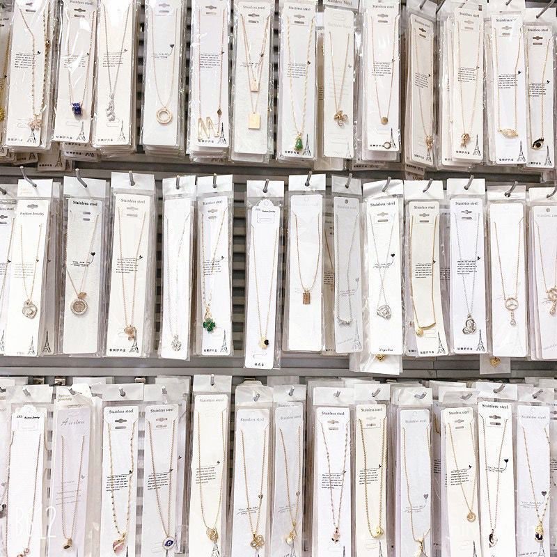 สร้อยคอไทเทเนียมเหล็ก สำหรับวันหยุดพิเศษ 1 pc