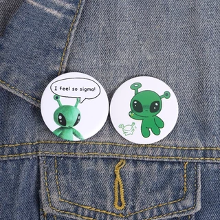 100 รูปแบบอะนิเมะตัวอักษร Tinplate Pin Cat Cool Designs Badge Vintage Rock Art เข็มกลัดอินเทรนด์ชุดอุปกรณ์เสริม