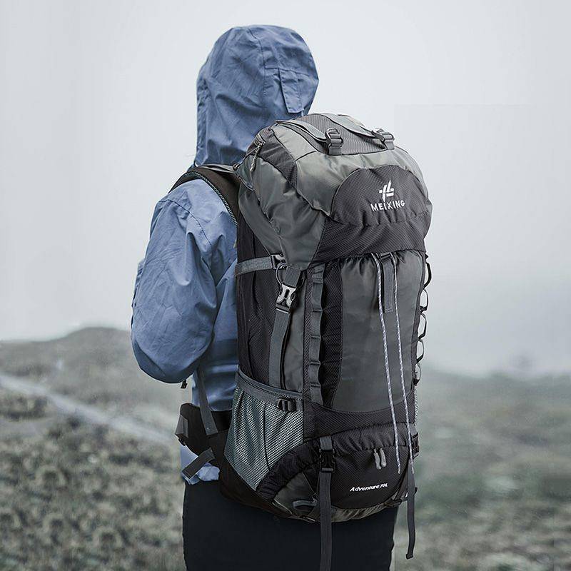 70 L Meixing Travel Backpack Sports on Foot Travel Backpack HEpd