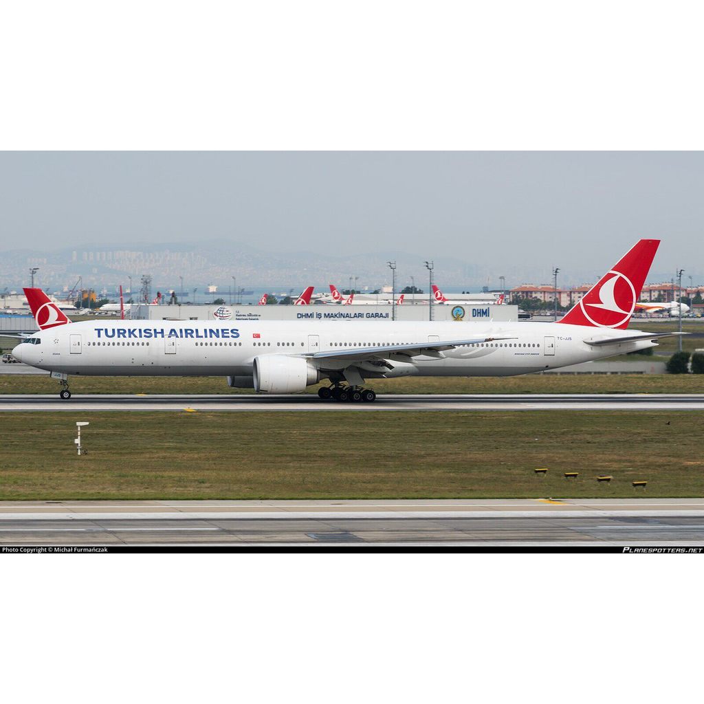 #1:: : รุ่น 400#PH土耳其航空B777- เลขลงทะเบียน 300เป็น