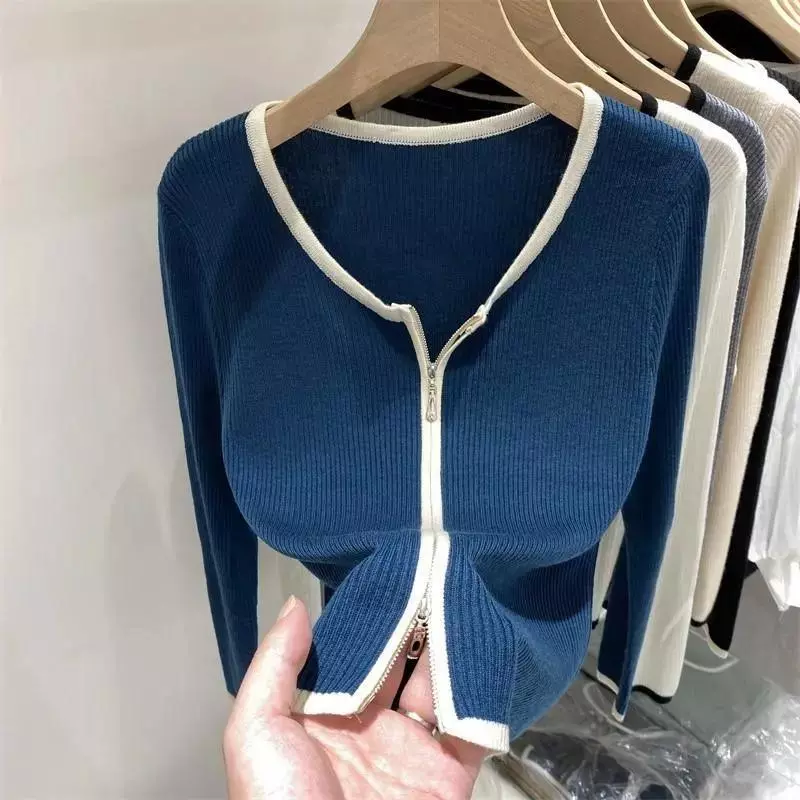 เสื้อคาร์ดิแกนแขนยาวผ้าถักเนื้อนุ่ม ยืดหยุ่น ดีไซน์แบบยุโรป มีซิปคู่ สำหรับผู้หญิง สไตล์ตะวันตก
