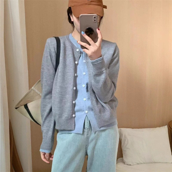 sculptor sweater sweater set เสื้อ sweater คาร์дิแกนและแจ็คเก็ตถักสำหรับผู้หญิง ออกแบบใหม่รอบคอมีให้