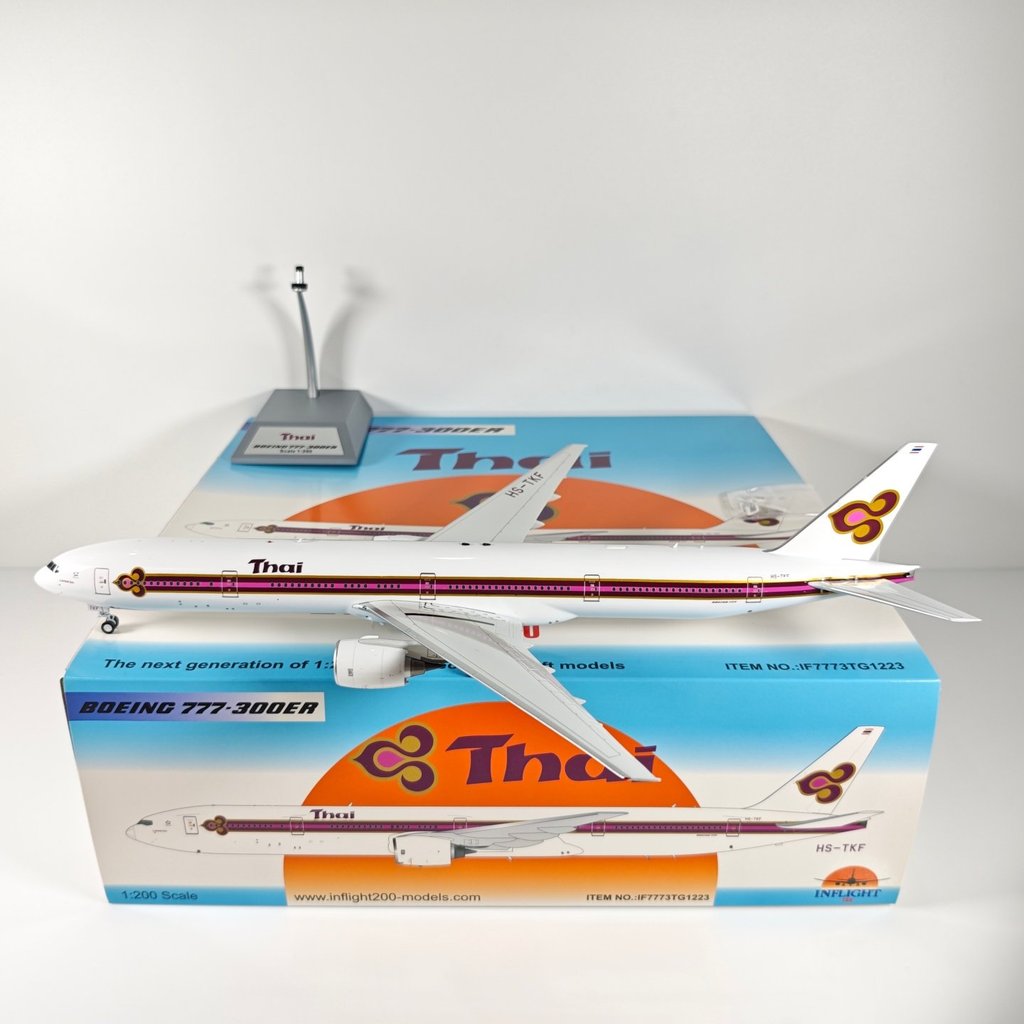 Inflight 1: 200 Thai Thai Air B777-300 HS-TKF โมเดลเครื่องบินโลหะผสม