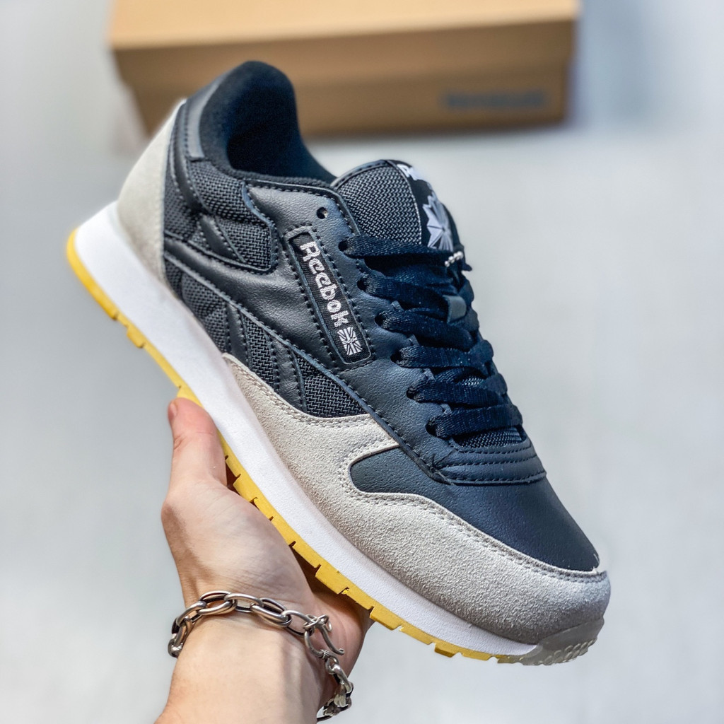 รองเท้าลำลองและวิ่ง Reebok Classic Leather สำหรับทุกเพศ