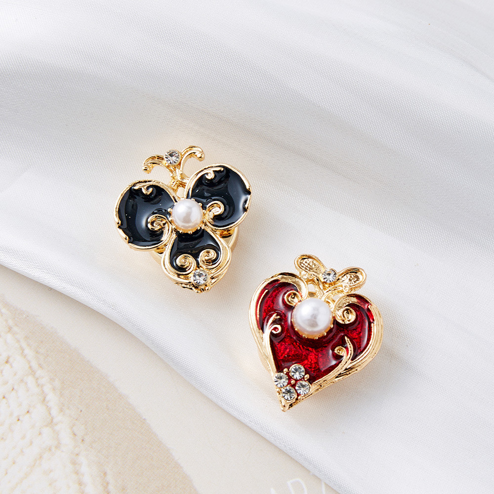 Plum Blossom Red Peach Cufflinks เสื้อแฟชั่นชุดตกแต่ง Cufflinks Simple โบราณคู่คอปุ่ม 25.1826