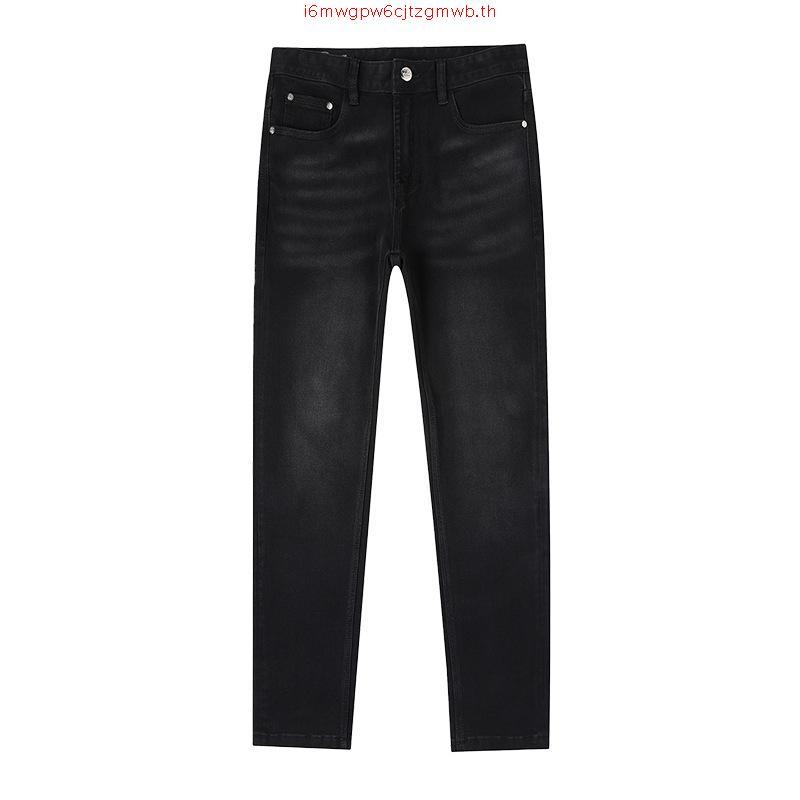 Lee รุ่น LE 709X11 กางเกงยีนส์ผู้ชาย ราคาป้าย 1,890 บาท ยีนส์ยืด เอวต่ำ ทรงเข้ารูป สีดำ สวยมากๆ ใหม่