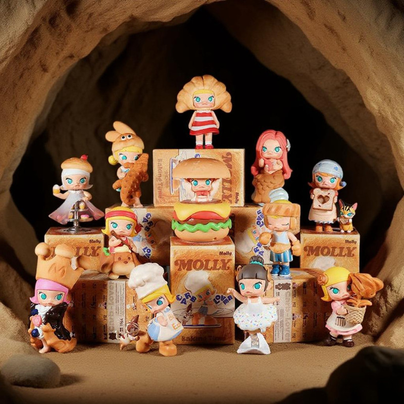 POPMART MOLLY Bread Head Series ฟิกเกอร์ของเล่น Mystery Box Gift