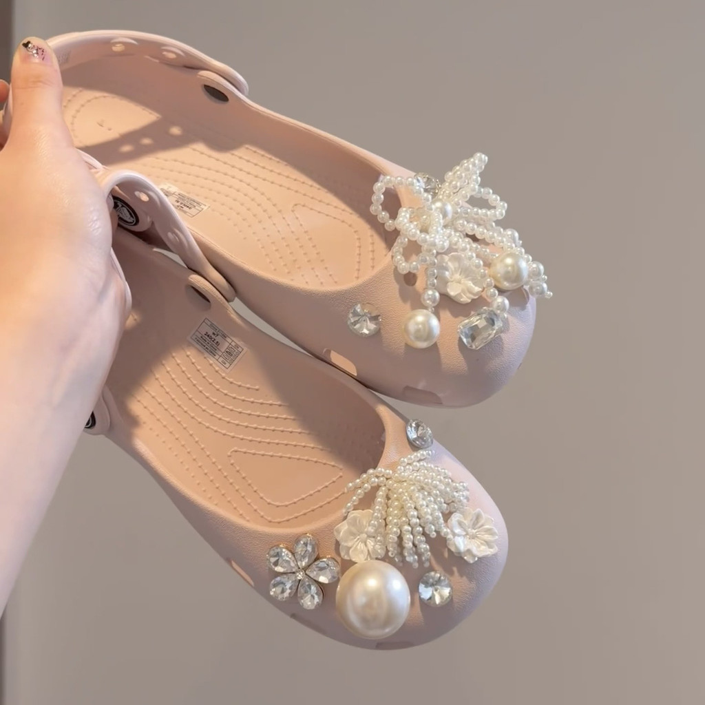 crocs jibbitz สำหรับรองเท้าบัลเล่ต์ ออกแบบด้วยลายดอกไม้และเพชรมุก DIY accessories