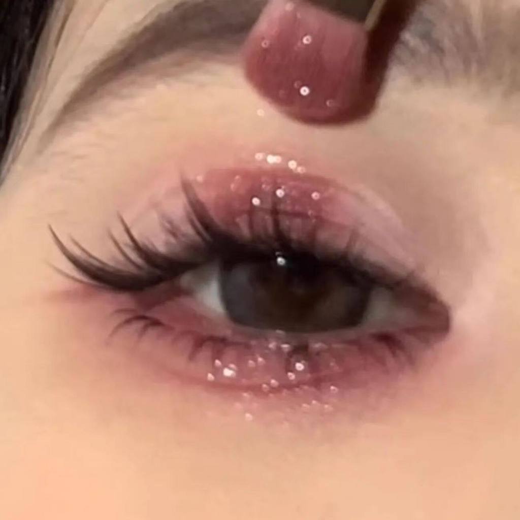 พาเลทตา eyeshadow palette แต่งหน้าตัดดอกกุหลาบไวน์แดง!Charming Atmosphere Female Daily All-Match Tem