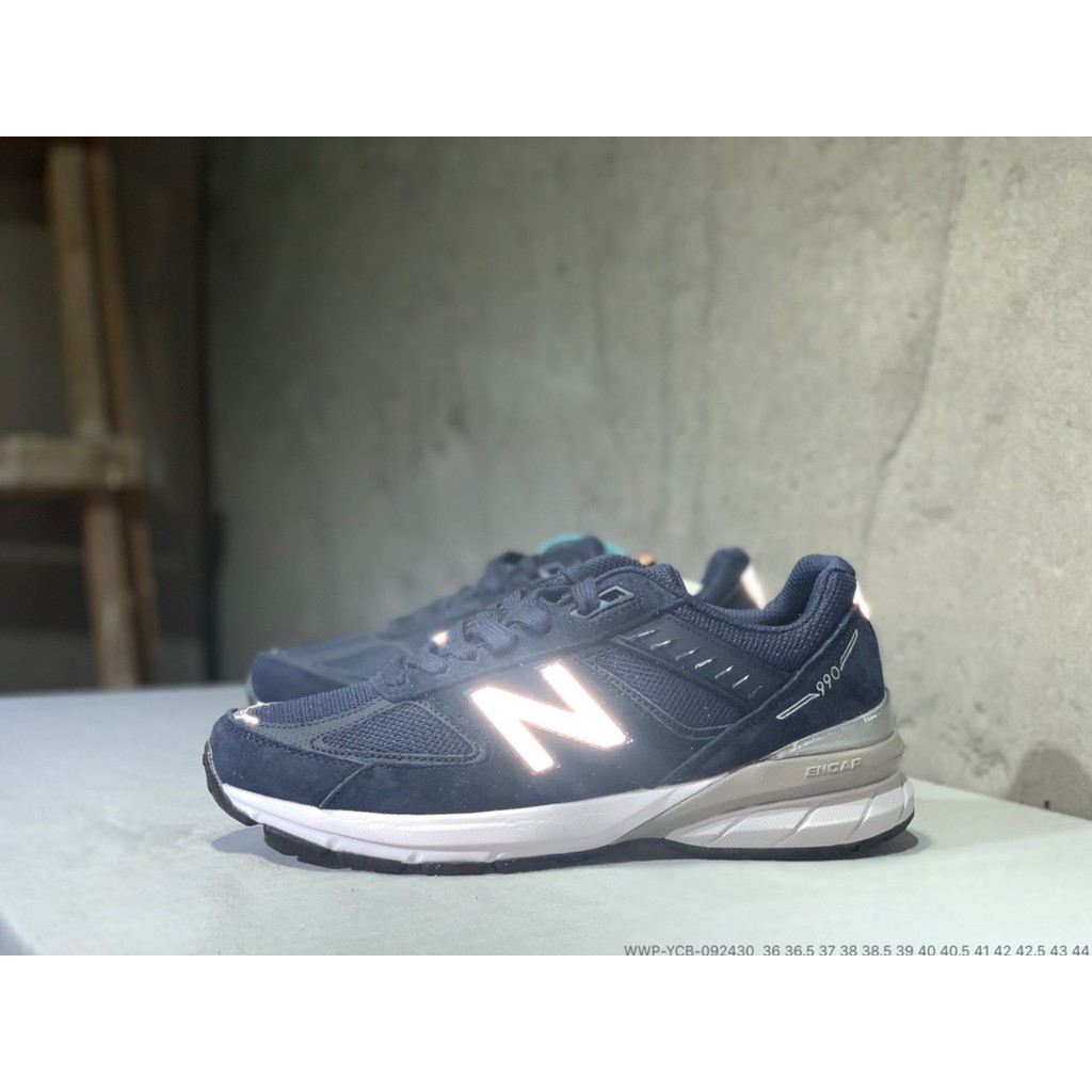 รองเท้าวิ่งย้อนยุค New balance 990V5 QCGV