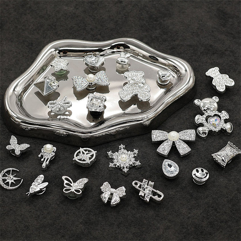 รองเท้าcharm silver series bow tie ประดับเพชร