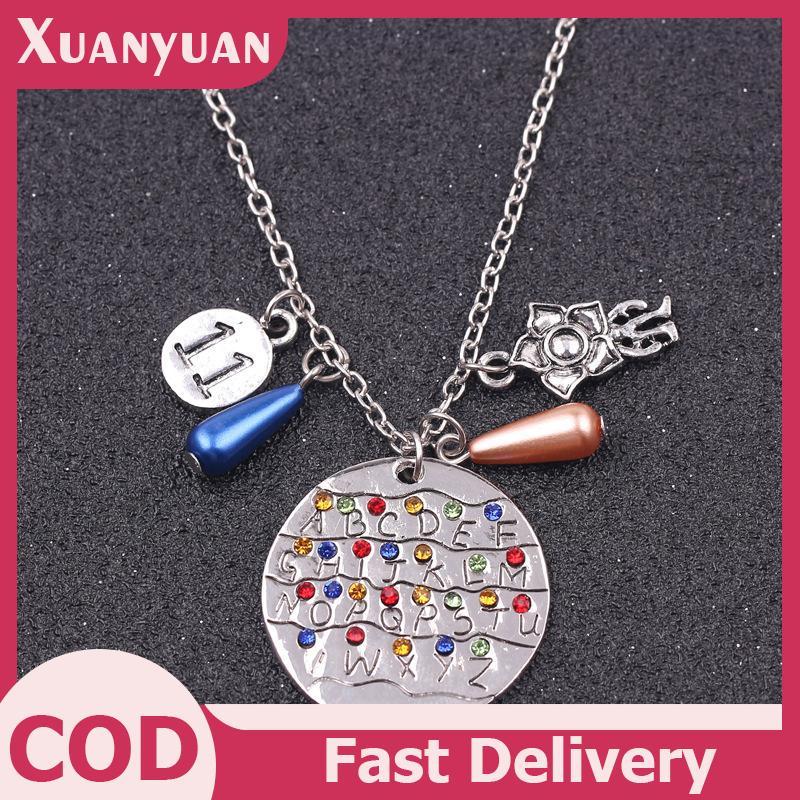 XUAN อุปกรณ์ต่อพ่วงโทรทัศน์ภาพยนตร์ 26 ตัวอักษรสร้อยคอ Originality ตัวอักษรวงกลม Dotted พร้อม Rhines