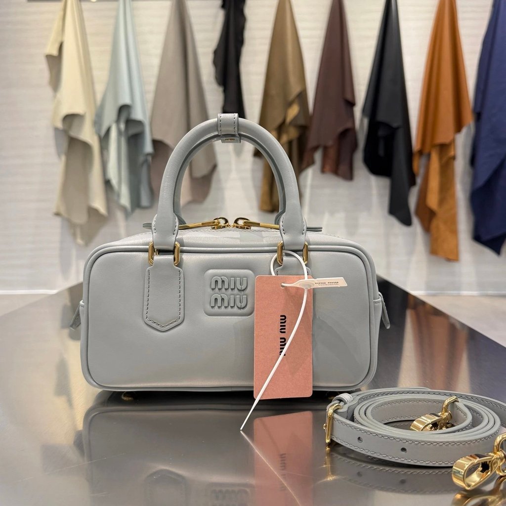 Crystal Glacier Blue, สินค้าใหม่ขนาดเล็ก Bowling Ball Tote Bag, Waxy Original Sing Calfskin All-Stee
