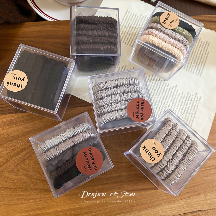 Scrunchies ตกแต่งขอบ ซาติน สีหลากหลายสำหรับผู้หญิง ยืดหยุ่นและสวยงาม เสริมสไตล์ท