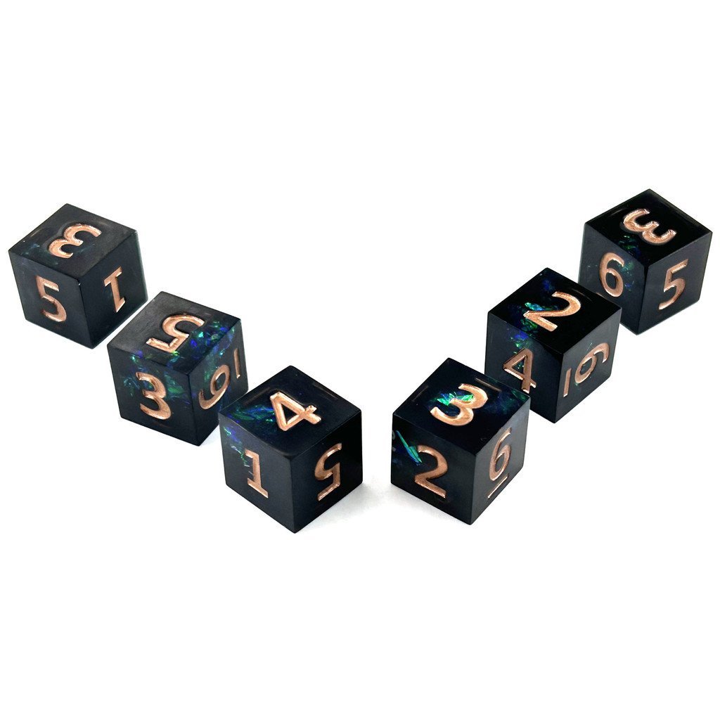 ลูกเต๋าขายส่งชุดเรซิ่นคมสีแดงสีเขียวสีดําสีเขียวชุดข้ามพรมแดนลูกเต๋าลูกเต๋าหลายด้านมุมคม คธูลู XD05