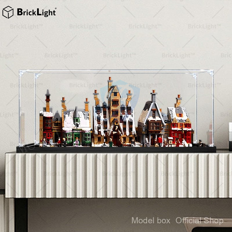 ❤️กล่องใส่โมเดล โปร่งใสโปร่งใสกล่องแสดงเหมาะสําหรับเลโก้ 76457 Harry Potter Hogmode Village รูปกล่อง