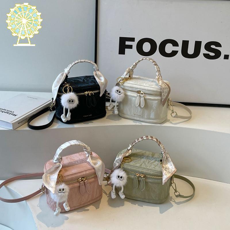 Casual Bucket Bag จี้ผู้หญิงใหม่ All-match กระเป๋าถือความจุขนาดใหญ่, PU หรูหรา