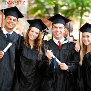ชุดรับปริญญา ดีไซน์ดาเนสทัส สไตล์โมเดิร์น พร้อมหมวก mortarbo…