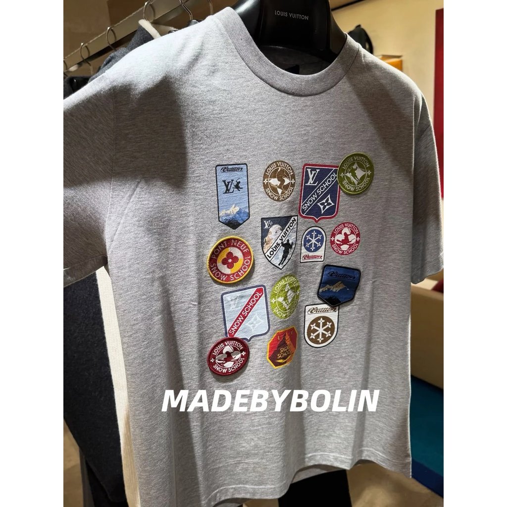 เสื้อยืด LOUIS VUITTON แขนสั้น คอกลม