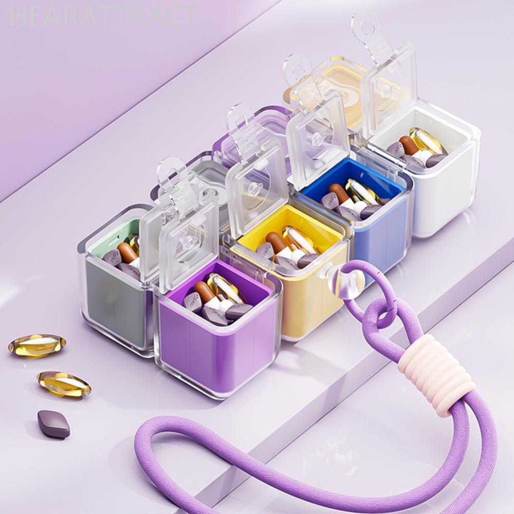 HEARATRACT Fun Cube กล่องยาแบบพกพาพร้อมเชือกเส้นเล็กความจุขนาดใหญ่ปิดผนึกป้องกันความชื้น 7 วันรายสัป