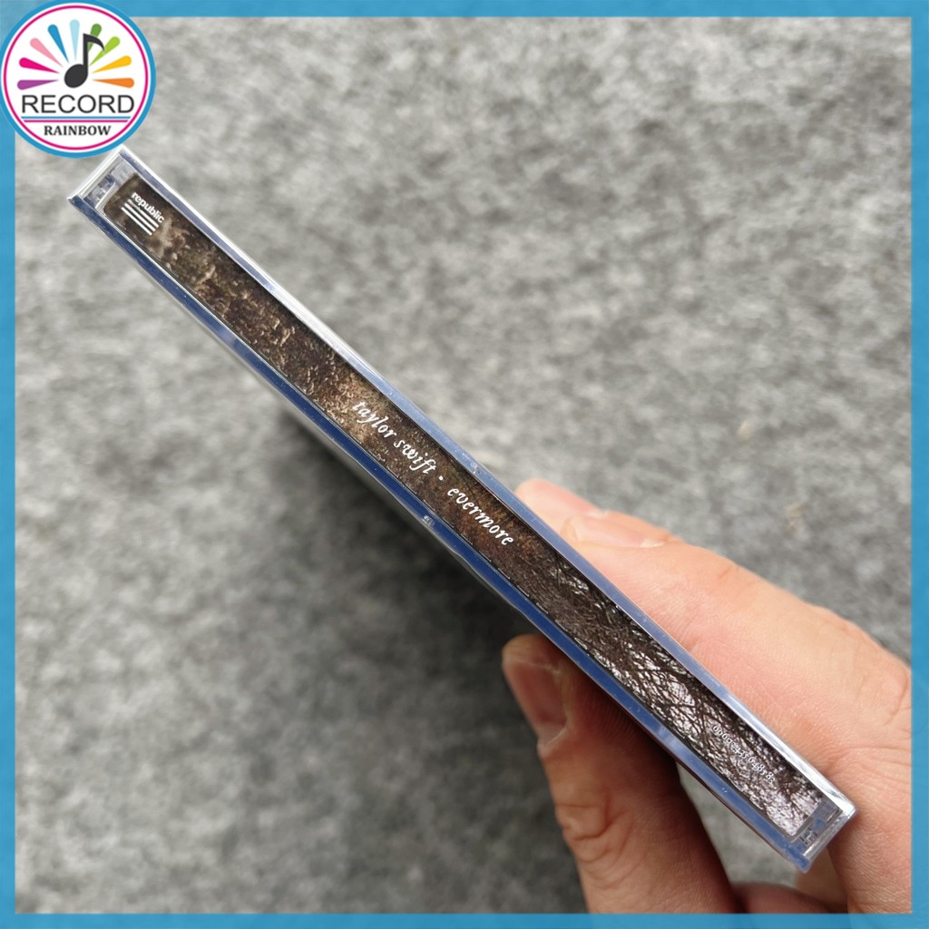 Taylor Swift Evermore Original CD Album [Sealed] Brand New - รูปที่ 2