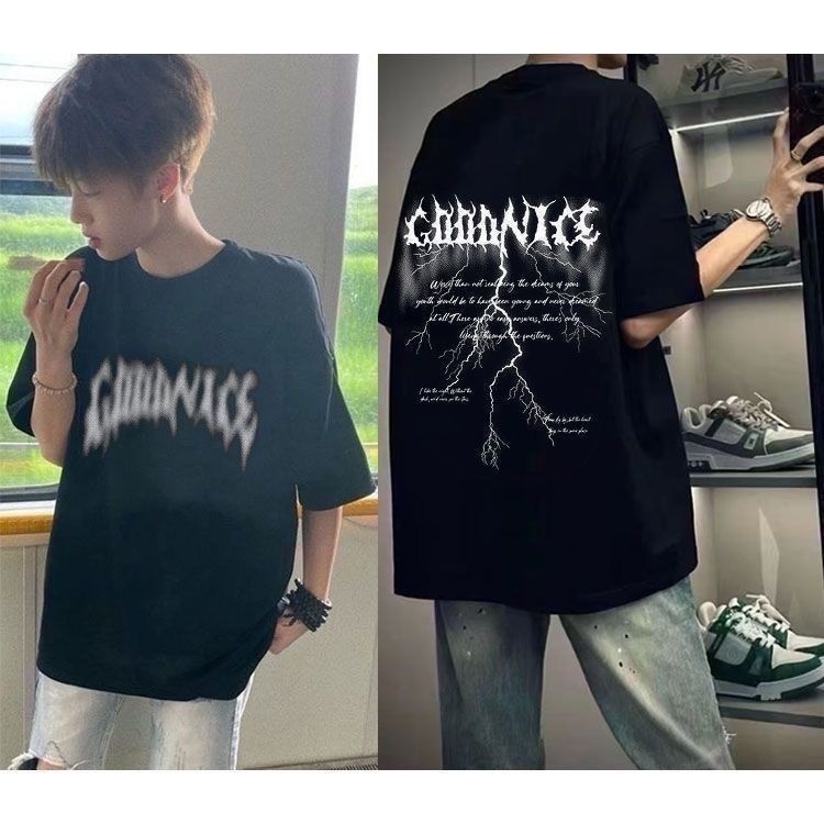 COD 2026 ฤดูร้อนขายร้อนสีเทา Lightning เสื้อยืดแขนสั้นผู้ชาย Street Wear 2025 สไตล์เกาหลีหลวม ins สไ