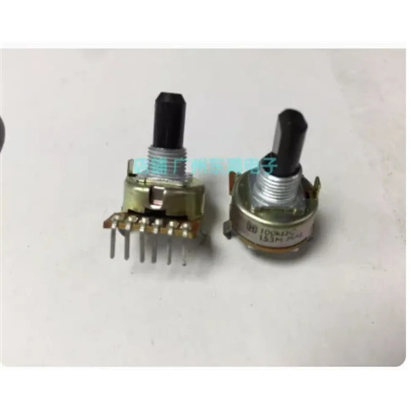 1 ชิ้นญี่ปุ่น 161 ประเภท potentiometer dual C100K พร้อมความยาวเพลากลางจุด 15 มม.
