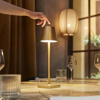 Luminária Abajur Mesa Led Touch Dimerizável Sem Fio Recarregável Dourado - XL