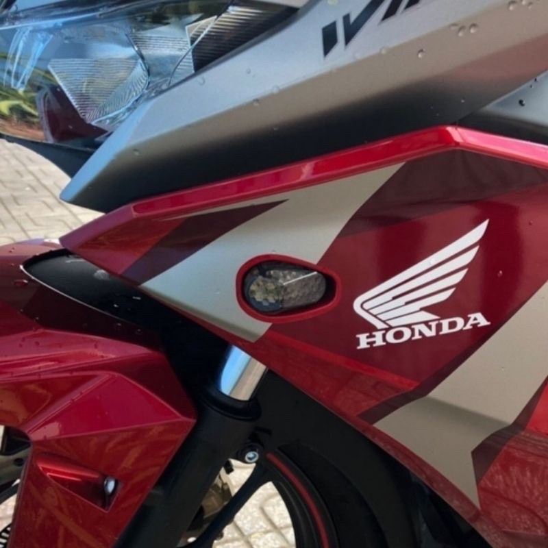 ไฟเลี้ยวหลัง exciter 150,winer