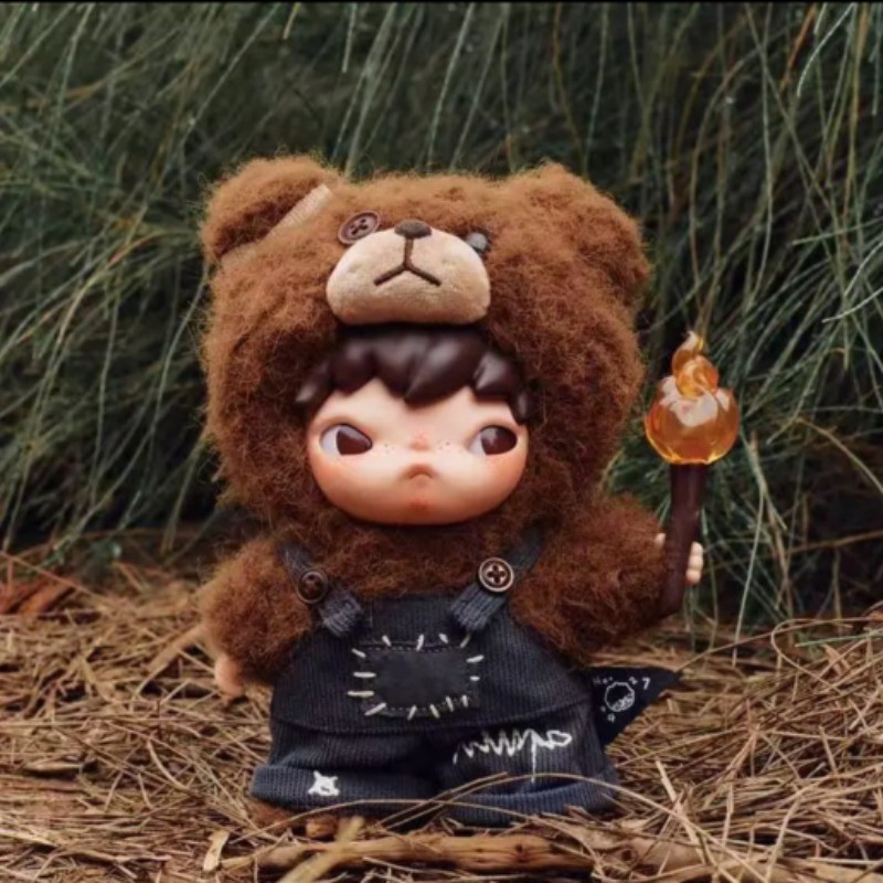 Urbanvyl Hirono Living Wild Plush พวงกุญแจจี้พวงกุญแจ