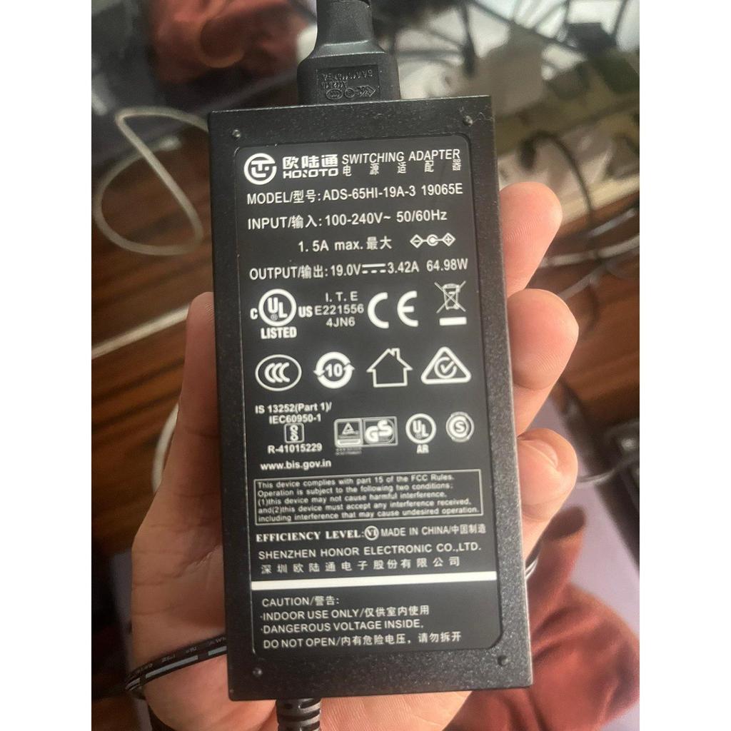 เหมาะสําหรับ Continental 19V 3.42A Power Adapter สายชาร์จโน๊ตบุ๊ค ADS-65LSI-19-3