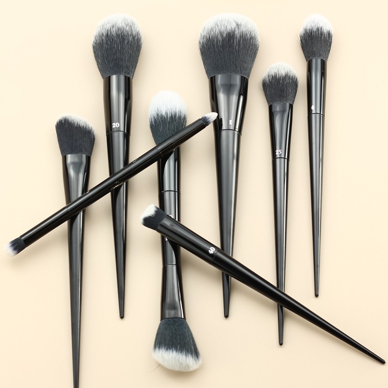 KVD ดอกไม้ใหญ่ใบหน้าคอลเลกชัน40คอนซีลเลอร์แปรง10แปรงรองพื้น1แปรงแป้งฝุ่น4แปรงไฮไลท์เปลวไฟ20แปรงปัดแก