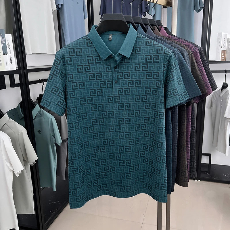 เสื้อโปโลผู้ชายคุณภาพสูงสําหรับธุรกิจฤดูร้อน ผลิตจากผ้าไหมน้ําแข็ง สวมใส่ง่ายและทันสมัย